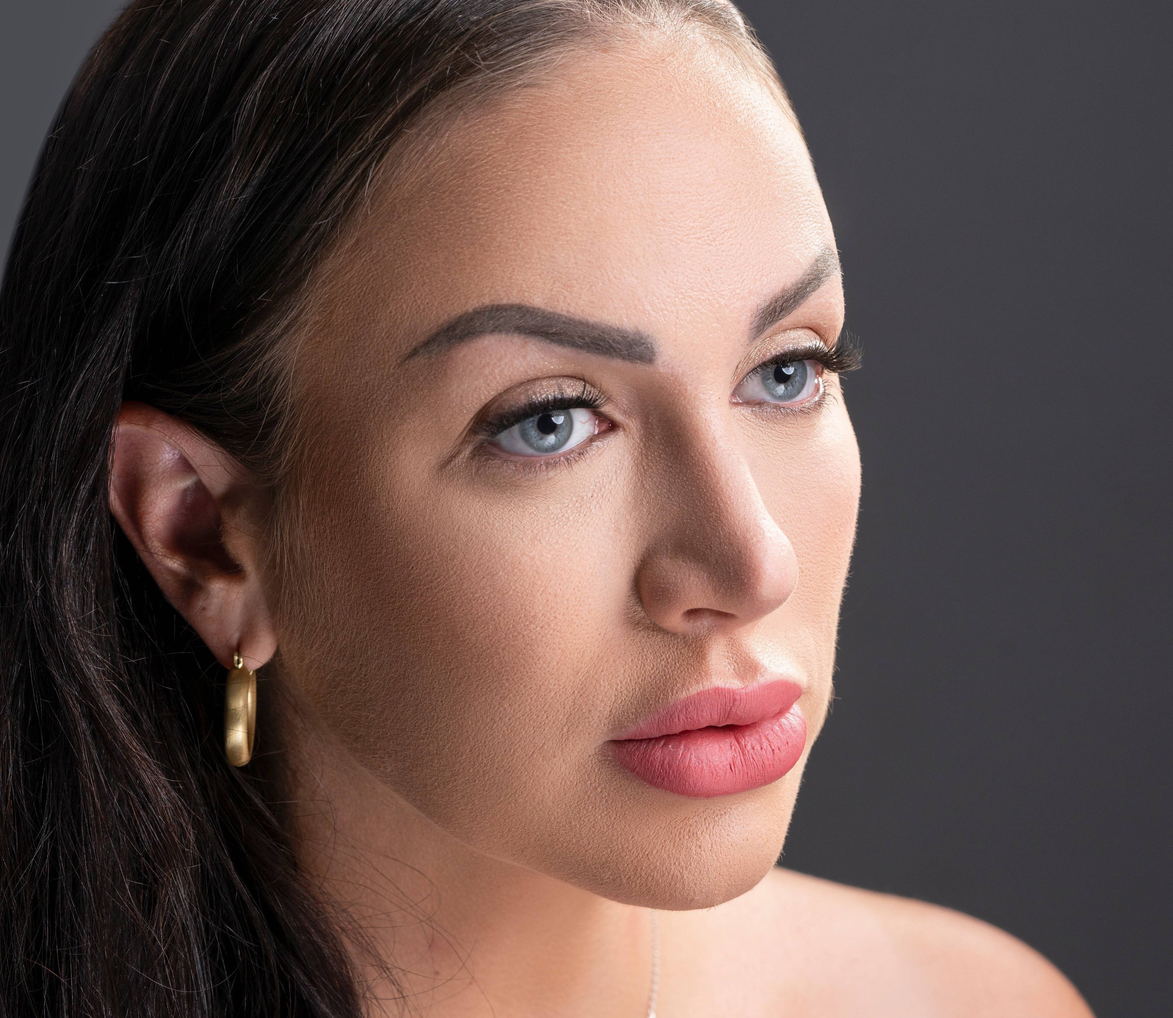 Woman wearing Perfect Poise Lashes, side profile