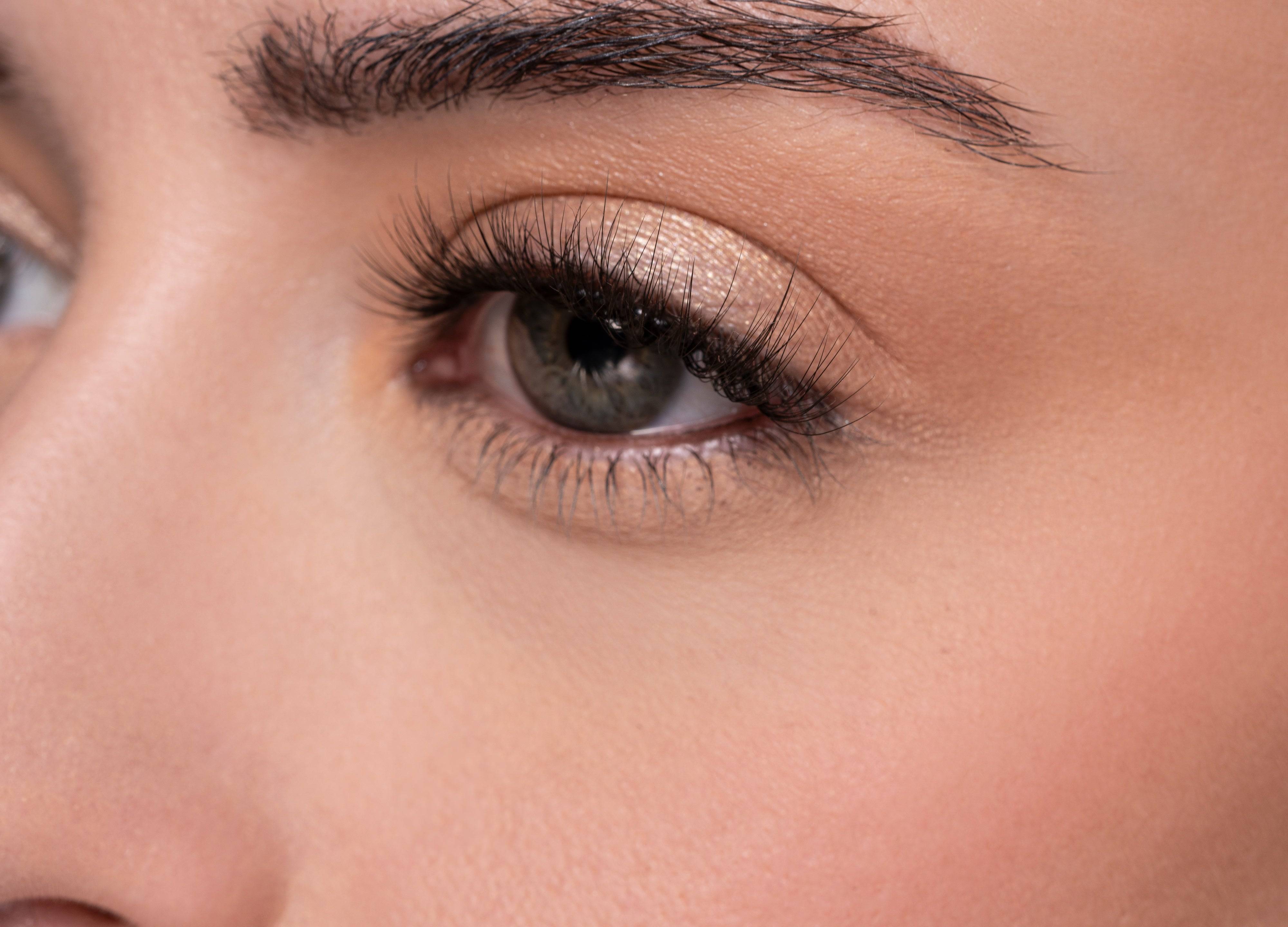 Profile view of eye with Ball Gown Lash Set