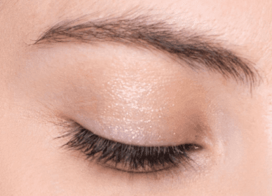 Closed eye with Elegant Effect lashes